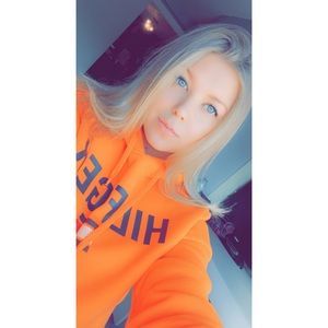 Meet your Posher, Tamera